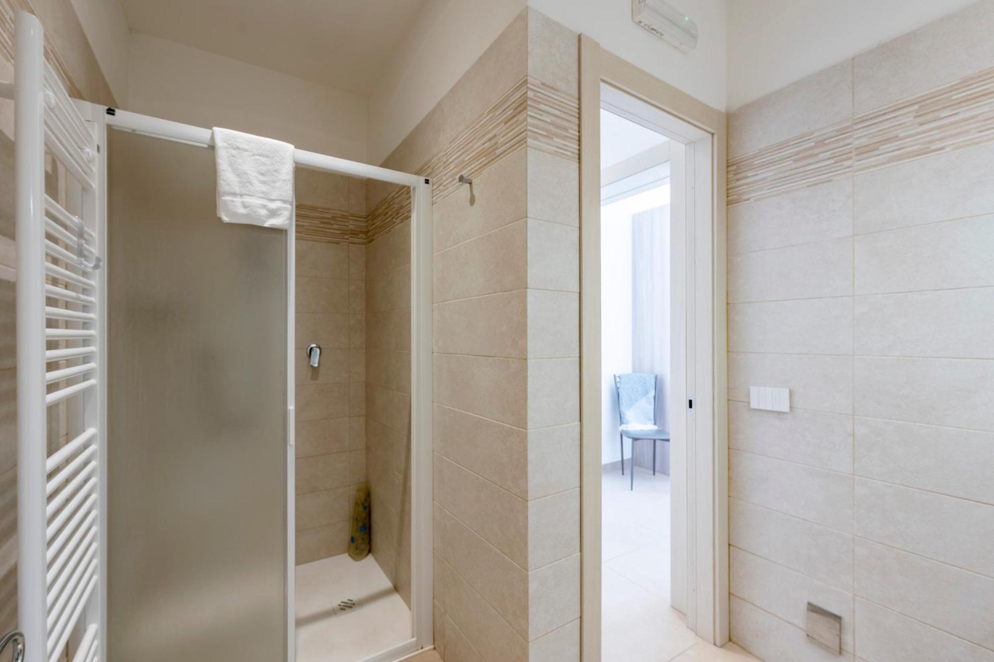 La Suite 2 Ondina Viareggio 200M From Sea - Happy Rentals Luaran gambar